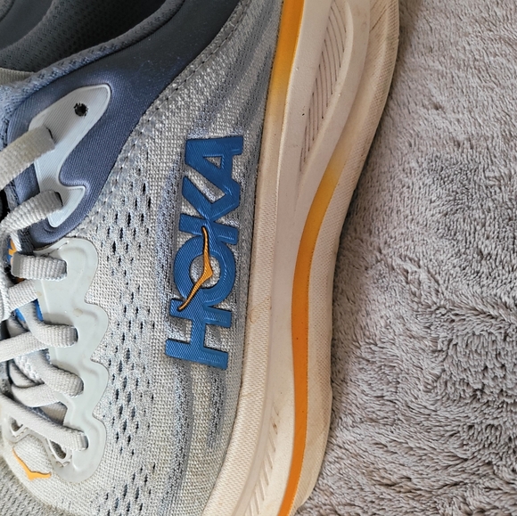 MENS BLUE HOKA BONDI 9 SIZE 9.5 GOOD USED CONDITION NO BOX SEE PICS 1162011DNP - Picture 7 of 10